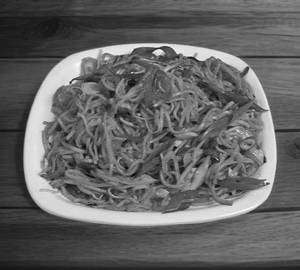 Tom-Chilli Noodles