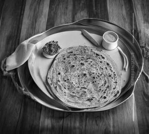 Achar Sev Paratha