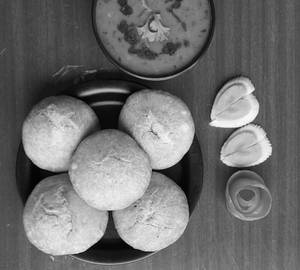Kachori Fresh Sabji