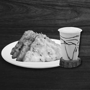 1 Cheese Garlic Bread + 1 Beverage