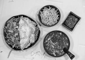 Chicken Triple Schezwan Noodles