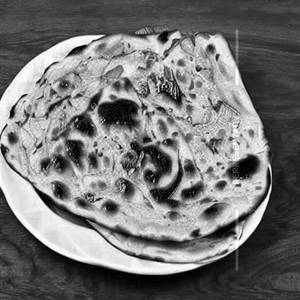 Kali Mirch Naan