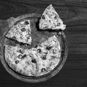 Premium Veggie Pizza