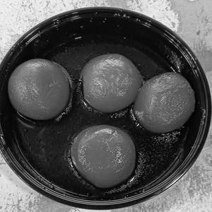 Gulab Jamun (4pcs)