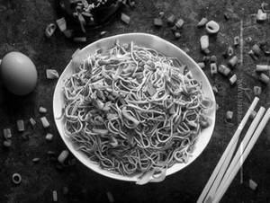 Egg Hakka Noodles