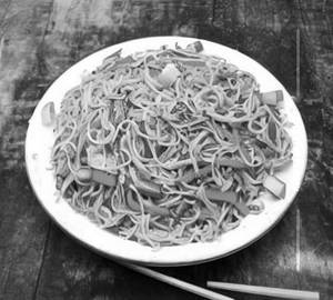 Veg hakka noodles.