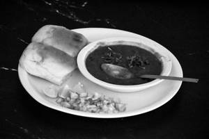 Geeta Kolhapuri Pav Bhaji