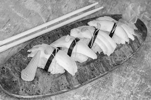 Avocado Nigiri 3 Pcs