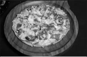 Tandoori Paneer Pizza