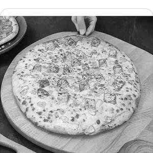 Paneer And Corn Pizza