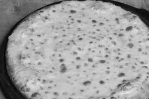 Double Cheese Margherita Pizza