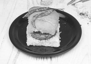 Classic Vada Pav
