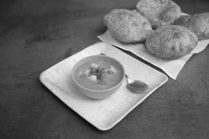 Cheese Corn Poori (4 Pcs)