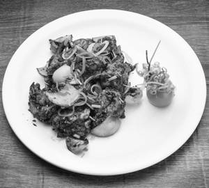 Pan Fried Chilly Garlic Prawn [8 Pieces]
