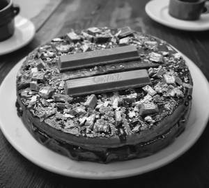 Crunchy kitkat waffle