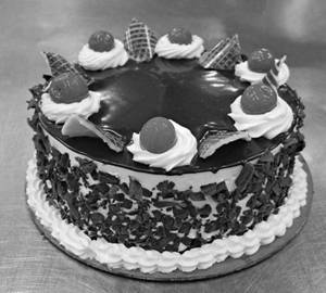 Black Forest Classic Eggless - Rd (S)