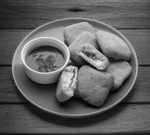 Paneer pakoda