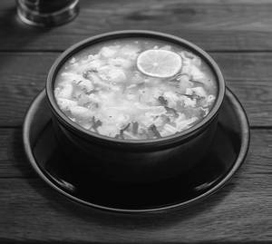 Lemon Corriander Soup (chicken + Egg)