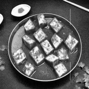 Paneer in Hot Garlic Sauce