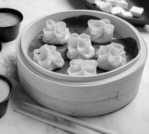 Paneer Pahadi Fresh Steam Open Momo