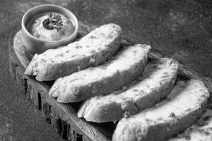 Crystal Cafe Special Cheese Garlic Bread