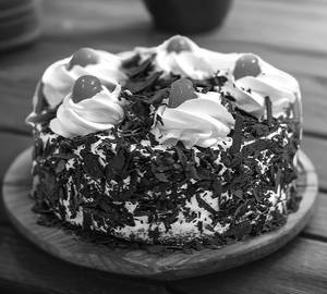 Black Forest Cake (2 Lb)