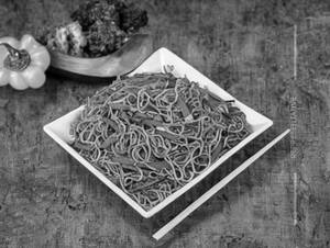 Veg. Hakka Noodles