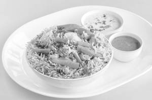 Veg Biryani With Plain Raita