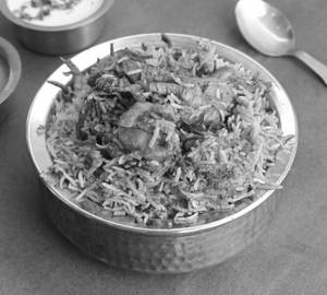 Hyderabadi Mutton Dum Biryani [serves 1]