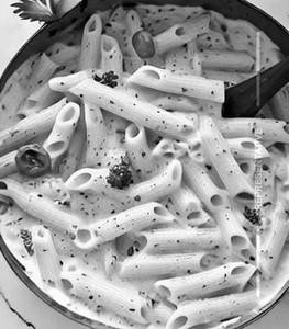 Chicken ( White ) Alfredo Sauce Pasta