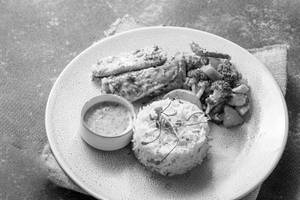 Grilled Fish & Herbed Rice