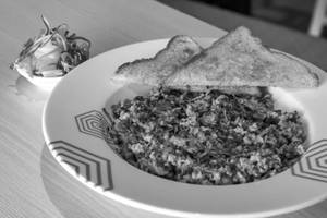 Akuri Parsi Style Creamy Scrambled Eggs With Toast