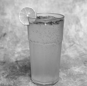 Sweetlime Soda {n}
