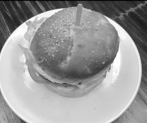 Crispy Chicken Burger.