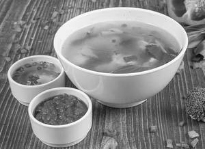 Chicken Clear Soup {n}