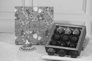 Small Chocolate Box Hamper
