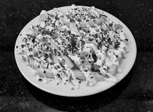 Cheese Chilli Fries {n}