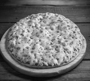 Veg margarita pizza