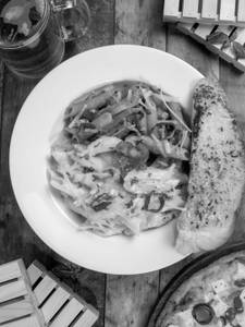 Twin Bowl Pasta