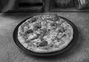 Chicken Makhani Pizza