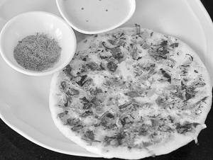 Onion Uttapam
