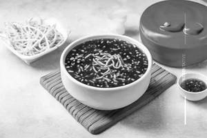 Manchow Soup (Man Chaha Soup)