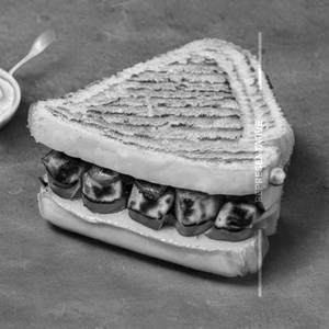 Paneer takatak sandwich grilled