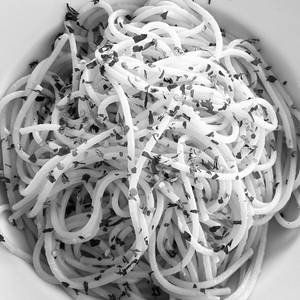 Aglio E Olio Pasta