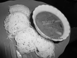 Idiyappam (2Pcs ) With Sambar