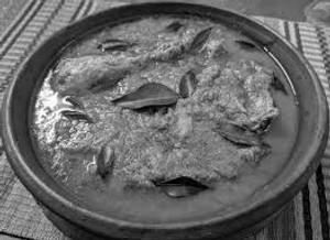 Varutharacha Kozhi Curry