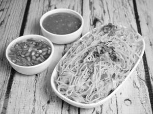 Veg Chow mein