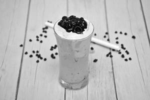 Black Current Trip Thick Shake