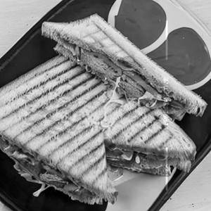 Cheese overloaded sandwich