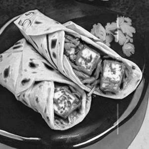 Paneer kathi roll